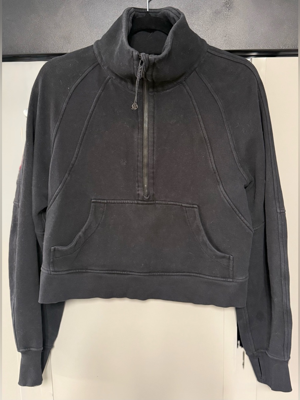 Lululemon sweatshirt